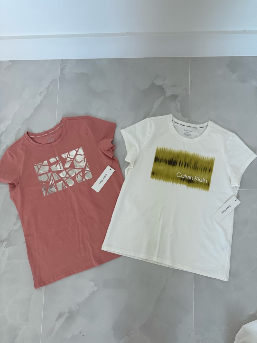 Calvin Klein women  M  T-shirts White Tee with Yellow Graphic & Pink Logo Tee